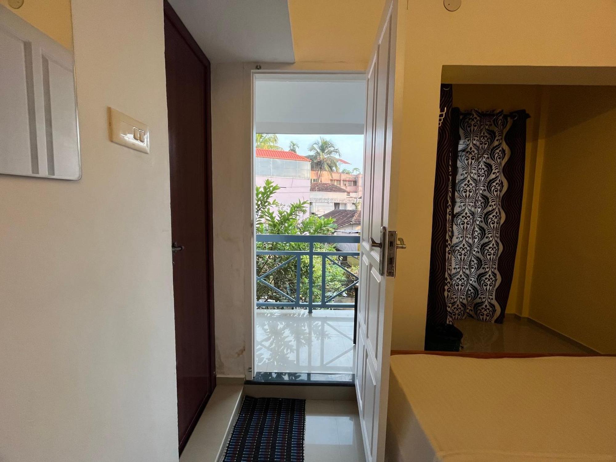 Segundo Home Kochi Exterior photo